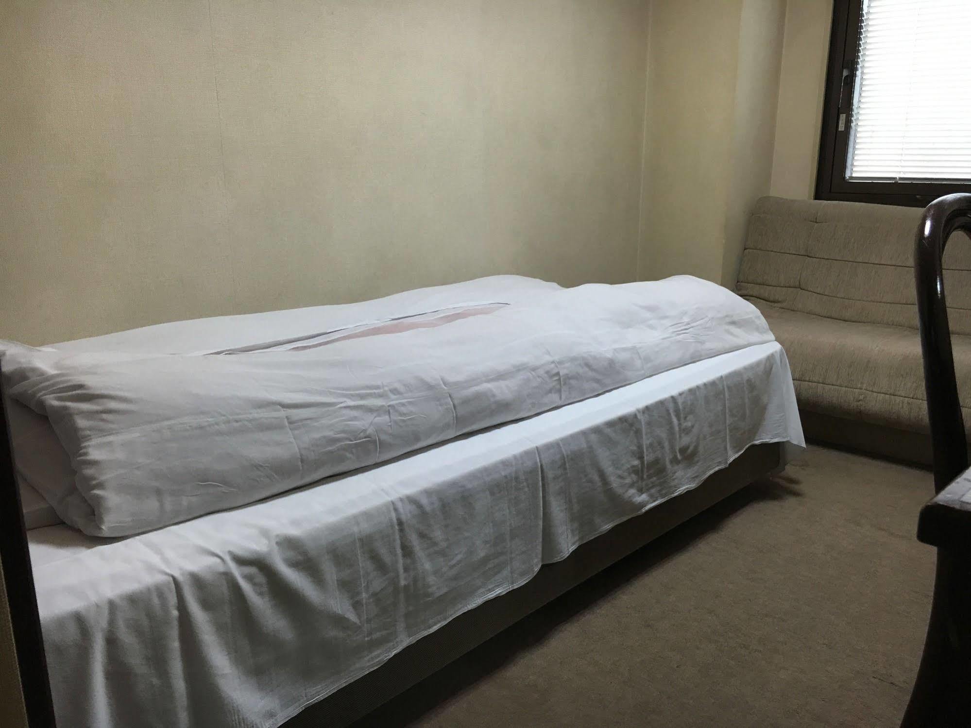 Aoi Business Hotel 후쿠야마 외부 사진